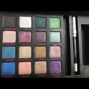 Urban Decay NYC pallet